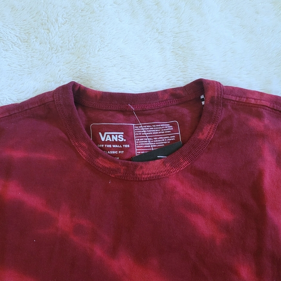 ✨️HP✨️ VANS🚐 Off The Wall Classic Fit Red❤️ Swirl Tie Dye☮️ Tee👕 - NWT - Picture 3 of 12